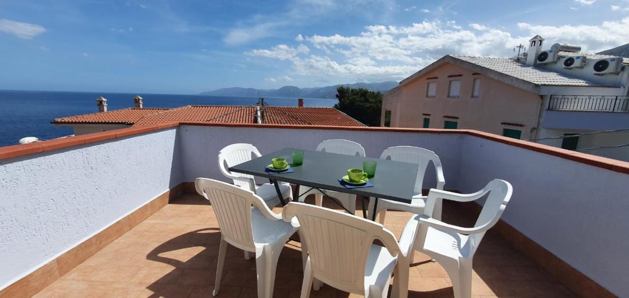 Appartamento Terrazza Vista Mare Cala Gonone Ngoại thất bức ảnh