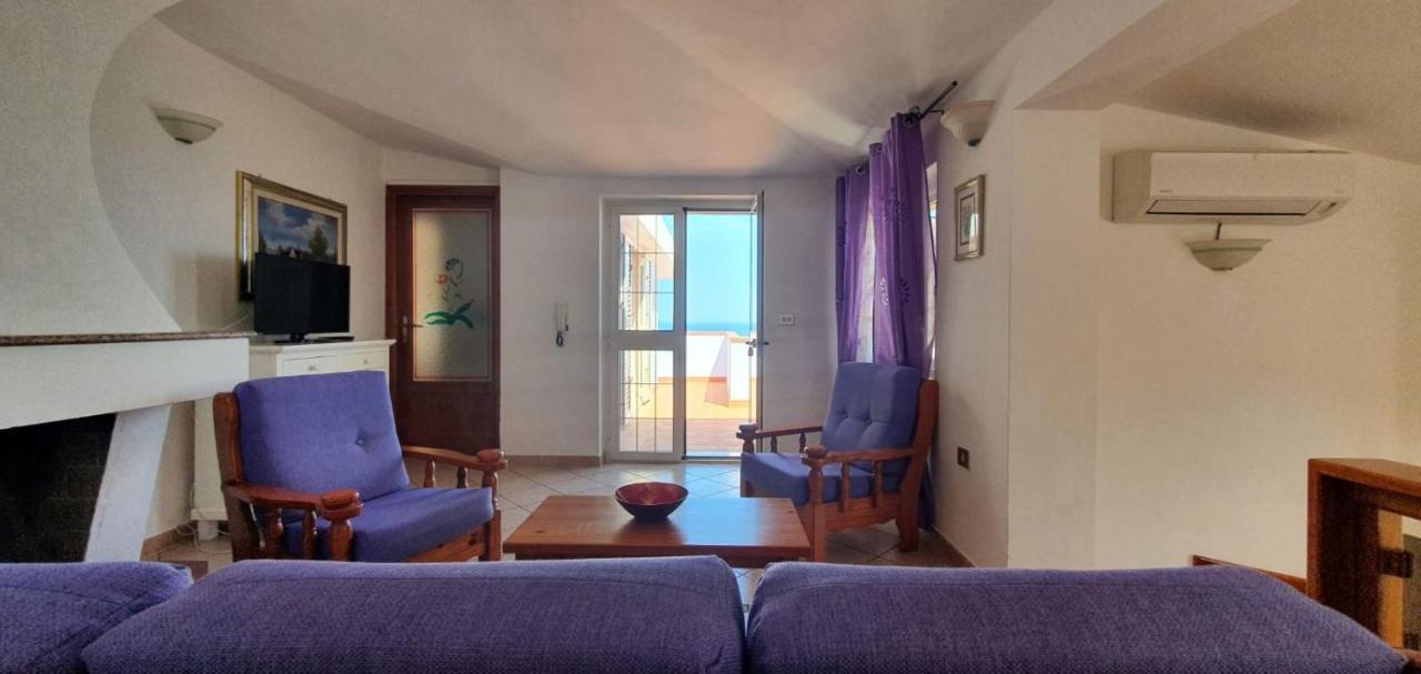 Appartamento Terrazza Vista Mare Cala Gonone Ngoại thất bức ảnh